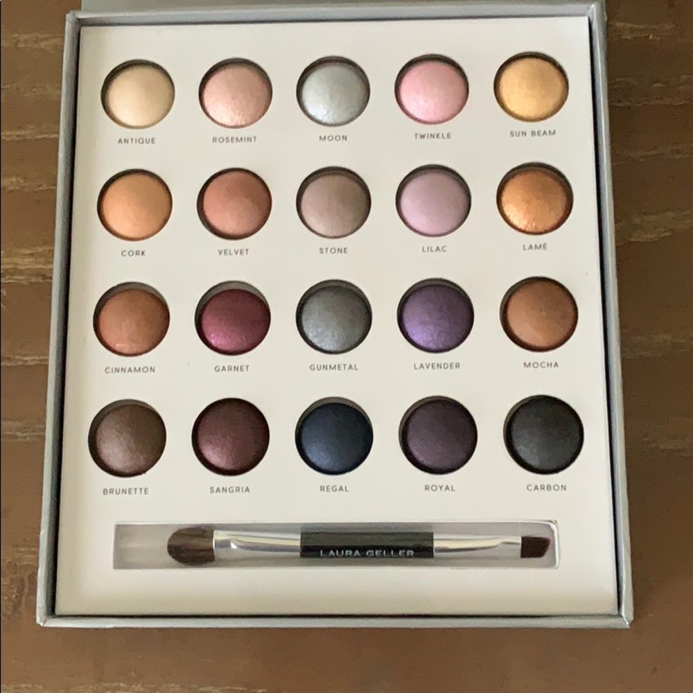 Laura Gellar 20 Shades Of Celebration Palette
